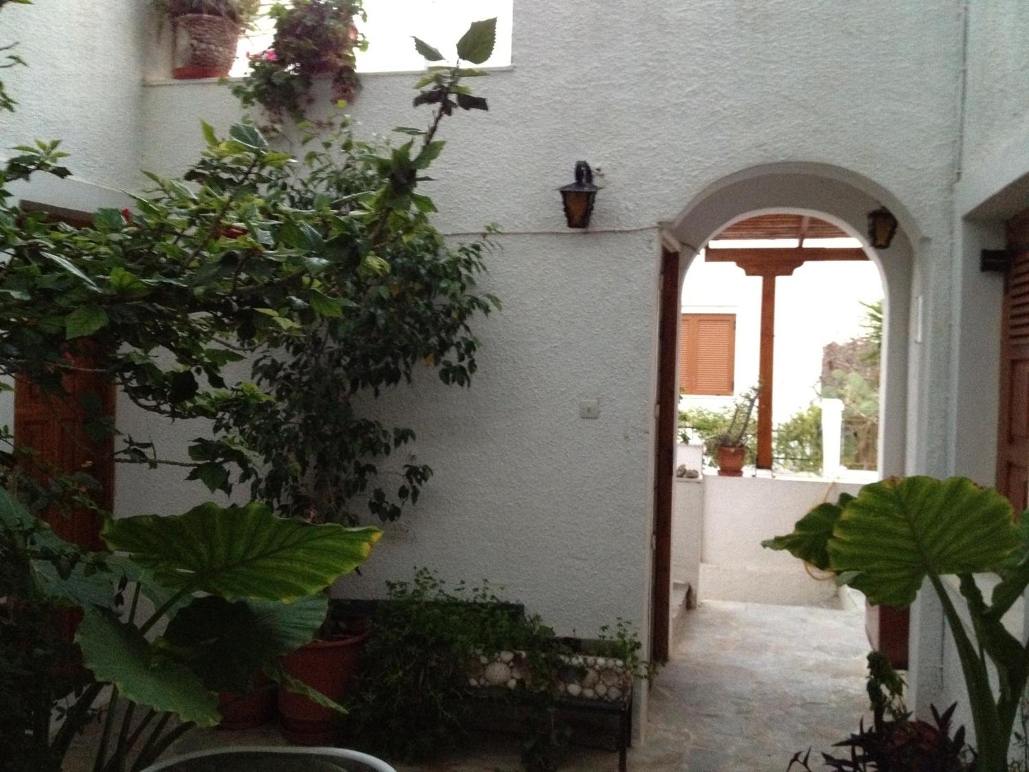 Pantazis Studios Aegina Екстериор снимка